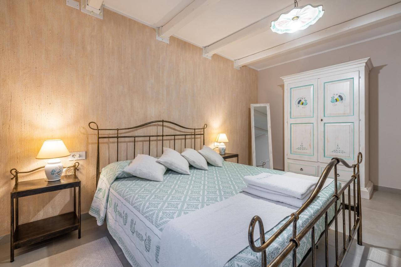 Villa Sa Rocca Junior & Suite Chia Eksteriør bilde