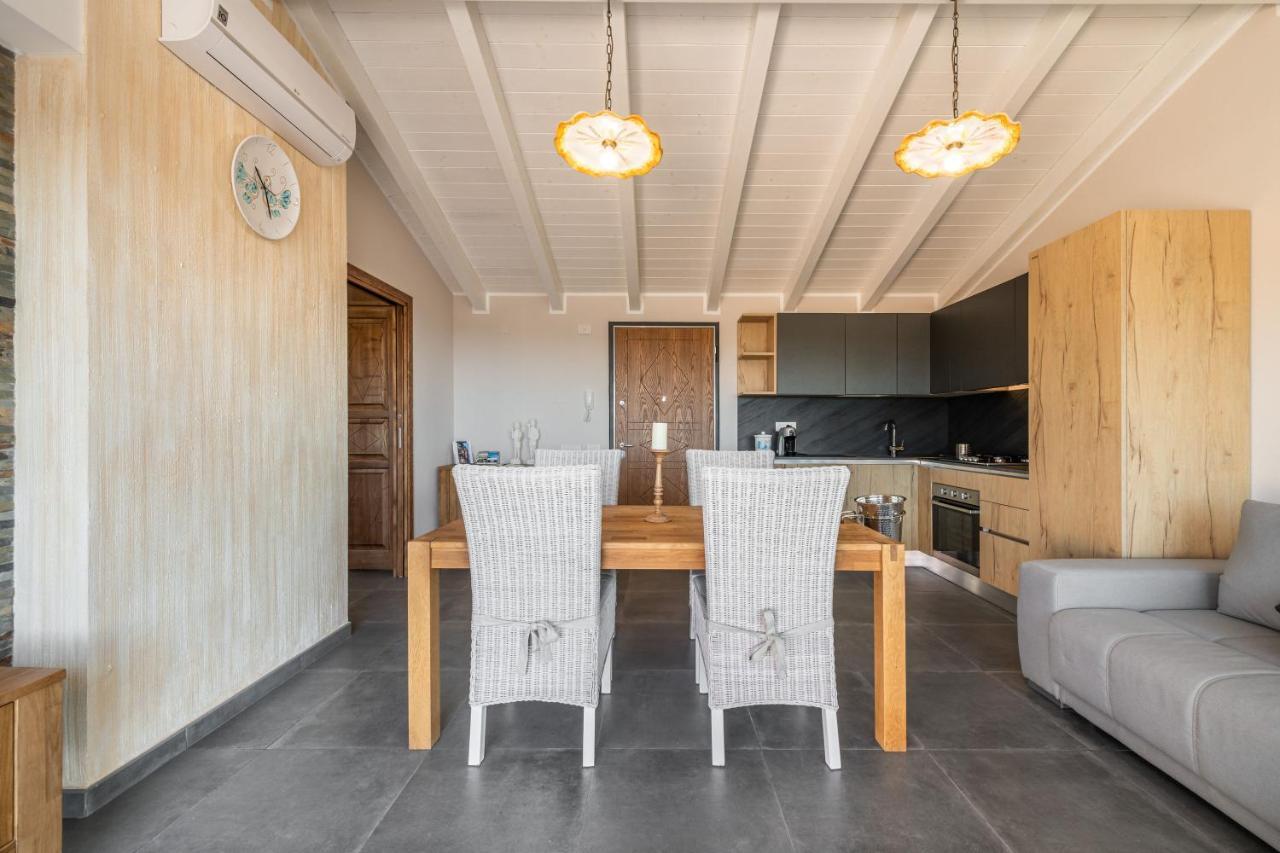 Villa Sa Rocca Junior & Suite Chia Eksteriør bilde