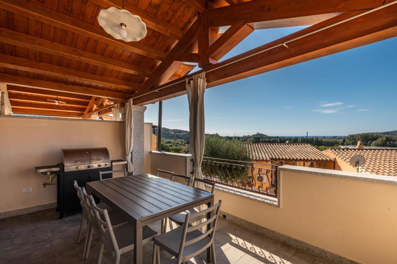 Villa Sa Rocca Junior & Suite Chia Eksteriør bilde