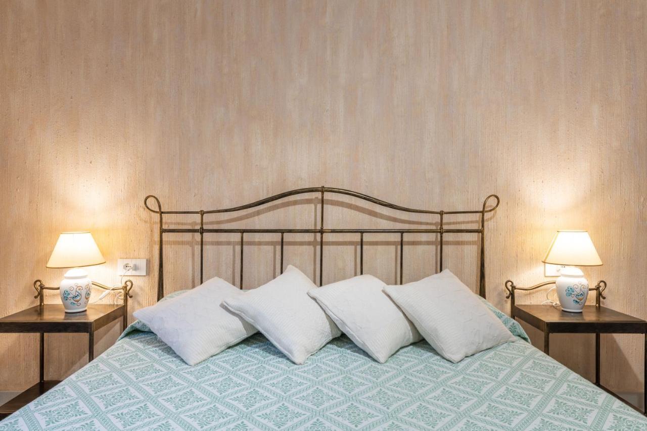 Villa Sa Rocca Junior & Suite Chia Eksteriør bilde