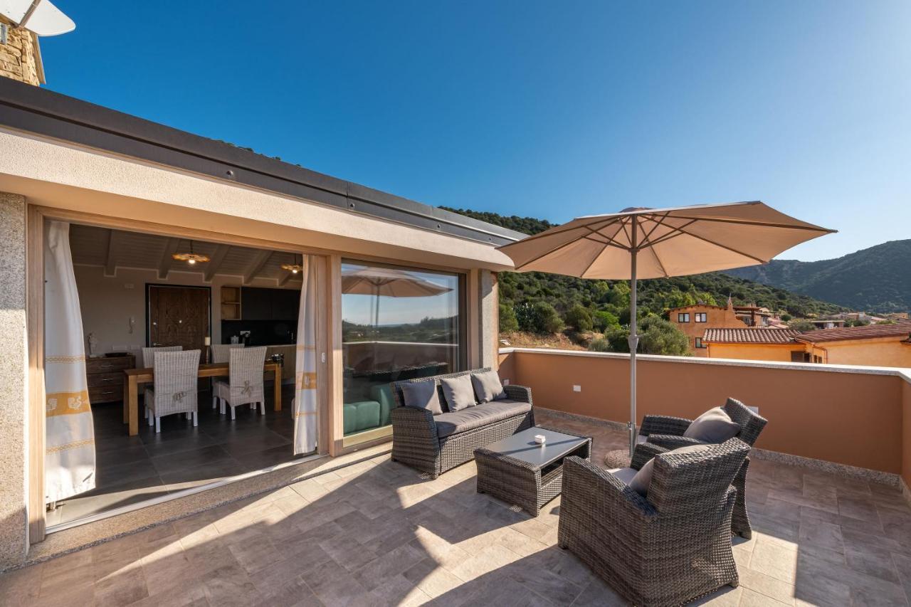 Villa Sa Rocca Junior & Suite Chia Eksteriør bilde
