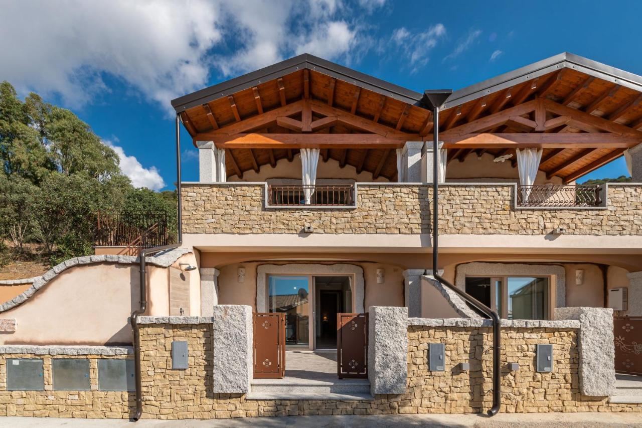 Villa Sa Rocca Junior & Suite Chia Eksteriør bilde